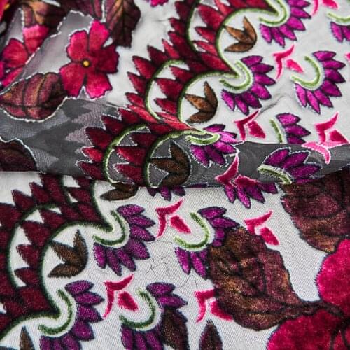 The Green Leaves Red Flowers Burnt-Out Silk Velvet Fabric For Dress Telas Por Metro Tissus Au MÈTre Ткань Для Шитья Sewing Diy