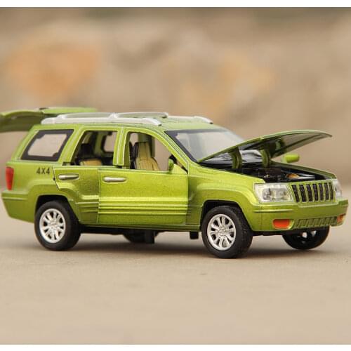 1:32 Scale Diecast Alloy Metal Car Model For Jeep Grand Cherokee Collection Vehicle Pull Back Toys With Sound&Light