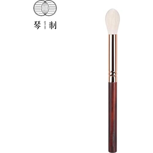 QINZHI Professional Handmade Make Up Brush 106 Small Highlighter Eye Shadow Blending Brush Soft Saibikoho Goat Hair Makeup Brush