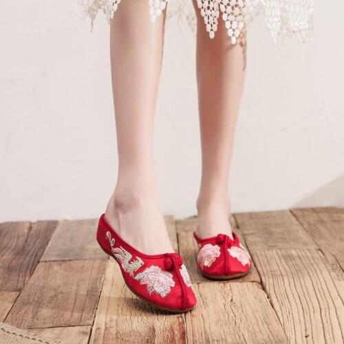 Ethnic Style Embroider Mules Shoes Women Slippers Wedges Red Pink Heels Comfortable Casual Soft Slipper Woman Vulcanize Shoes