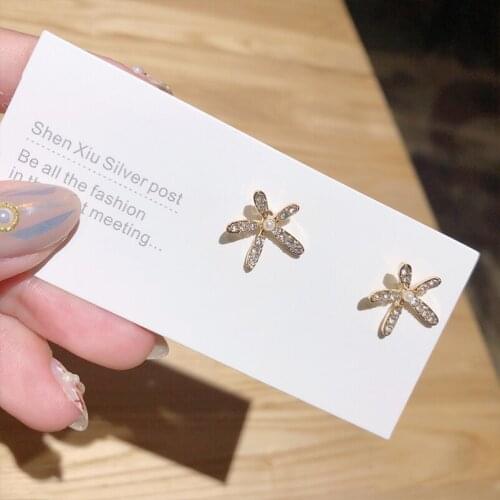 Silver Plated Needle Simulated Pearl Stud Earrings Hollow Star Earrings Exquisite Alloy Jewelry