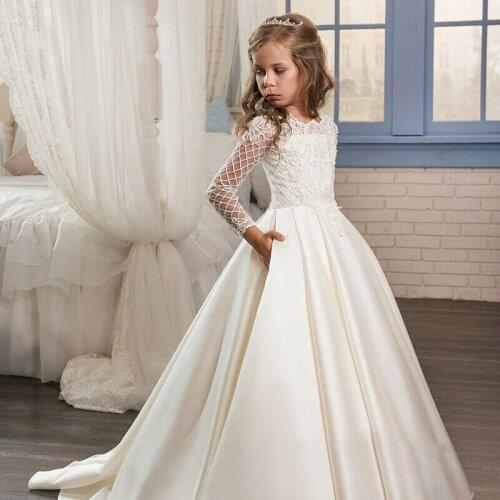Elegant Satin Flower Girl Dresses Long Sleeves Lace Applique First Communion Gowns Birthday Party with Princess Pageant Dresses