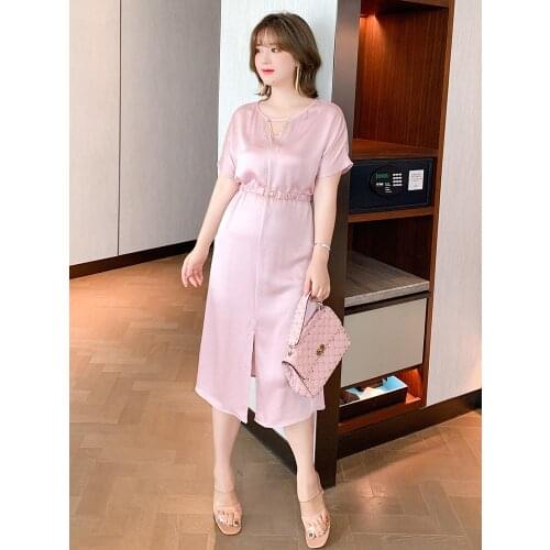 High quality Pure color round collar hollowed chain decoration split the new summer dress