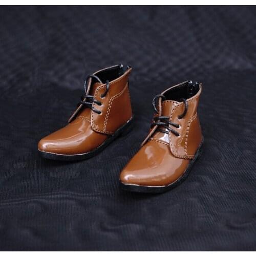 D01-P038 children handmade toy 1/3 1/4 Doll Accessories BJD/SD doll Bright leather pointed straps suit shoes 1 pair