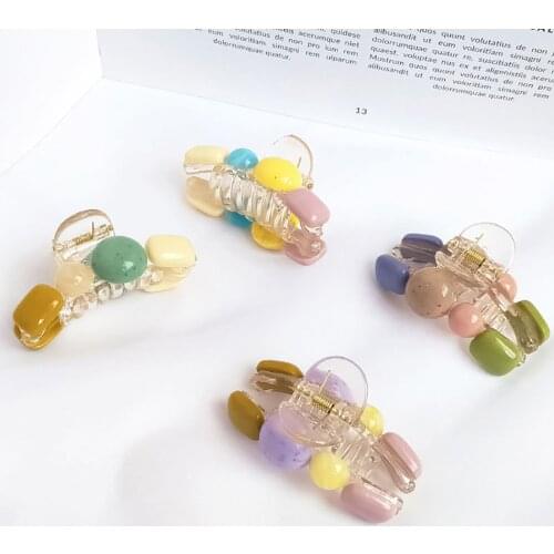 Exquisite Acrylic Hair Claw Colorful Beads Triangle Hairpin Simple Sweet Hair Clips for Women Girls Barrette Hair Accessories