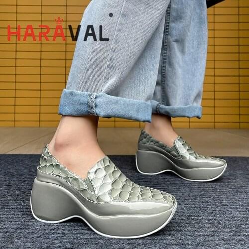 2021 New Trend Women Sneakers Shoes Thick Bottom Genuine Leather Striped Spring/Autumn Brown Gray Mixed Colors Shoes Women A249