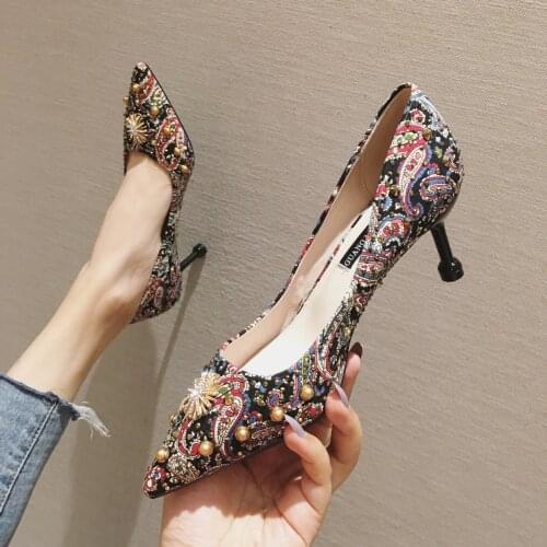 2020 Crystal Thin heels pointed toe shoes black slip on rivets high heels women jacquard luxury stilettos shoes OL office pumps