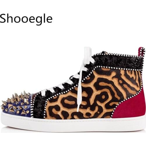 Leopard Men Casual Shoes Gold Rivets Stud Sneaker Lace Up High Top Fashion Stress Shoes Men Runway Chaussures Hommes