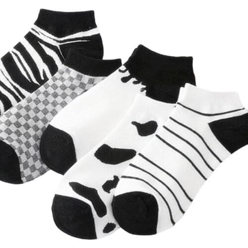 New Zebra stripe Pattern Ankle Socks women Black White Harajuku Hosiery Short Fashion sock Cute Lovely Animal Fingers Womens Sox