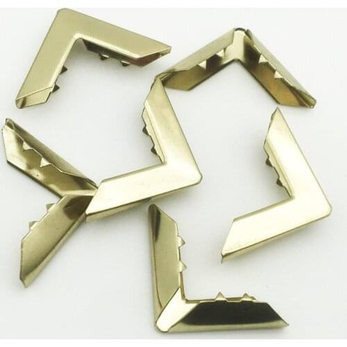 30PCS/Lot 30X30X8mm Golden Metal Book Corners For Photo Albums Menus Folders DIY Scrapbooking Decor Corner Protectors WD0283