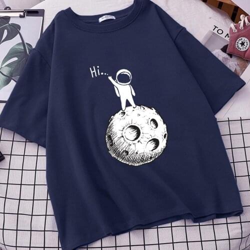 Women Astronaut Vintage Tumblr Ulzzang T Shirts Camisetas De Mujer Neck Tops Harajuku Shirt Femme Roupas Femininas Vetement Tee