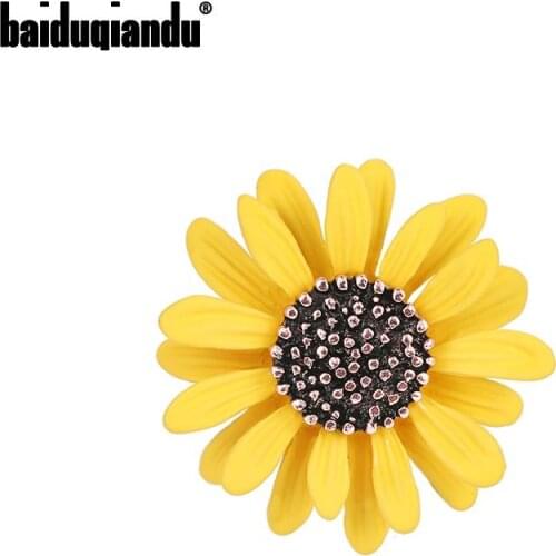 Baiduqiandu 2020 Summer New Arrival Cute Sunflower Metal Alloy Brooch Pins in Gold Color Plated