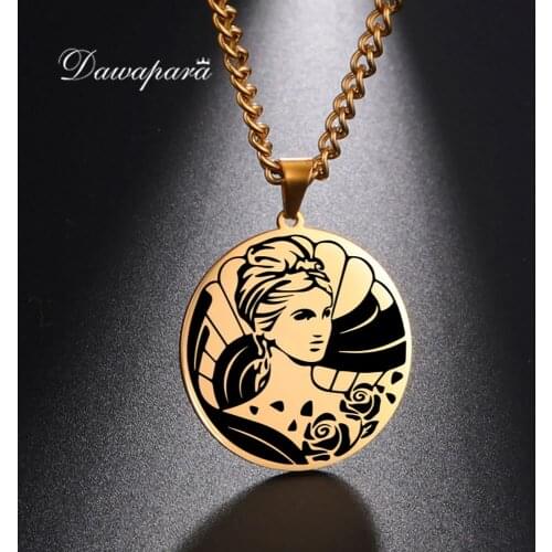 Quantum pendant Vintage Necklaces