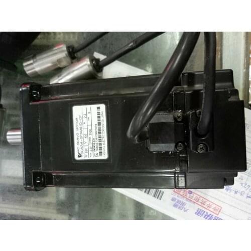 SGMAH-07DAA61D-OY , servo motor , used in good condition . 80% appearance new , good working , free shipping