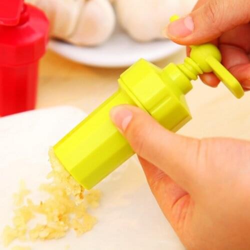 1PC New Kitchen Ginger Garlic Manual Press Twist Cutter Crusher Cooking Tool Plastic Garlic Presses Blenders Peeler LF 097