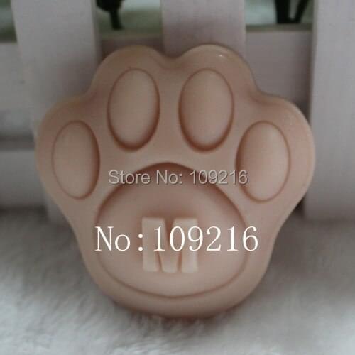 Wholesale!!!1pcs 5.8x5.8x2.4cm Bear Feet (zx8888) Silicone Handmade Soap Mold Crafts DIY Mould