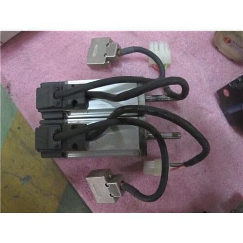 MUMA1G2P2A SERVO MOTOR , used in good condition . 80% appearance new , good working , free shipping