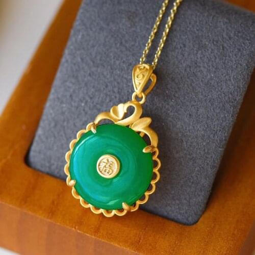 Natural Green Hetian Jasper Hand Carved Safety Buckle Pendant Fashion Jewelry Womens 925 Silver Inlaid Necklace