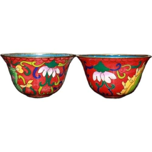Collect the red bowl ornaments made of copper, cloisonne and silk