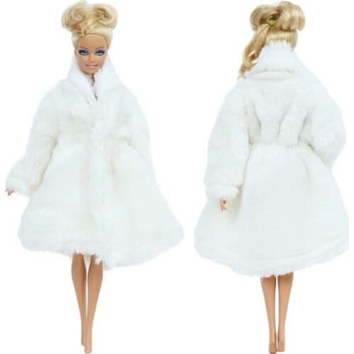 One Set Beige Knitted Sweater Pure Manual Handmade Robe Winter Dress Clothes for Barbie Doll Accessories Baby Girl Dollhouse Toy