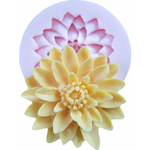 3D Beautiful Lotus Chrysanthemum Flower Silicone Soap Moulds For Fondant Cake Decorating Tools DIY Baking Chocolate Soap Mold