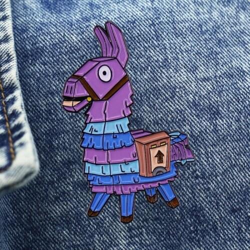 Fortress Night Alpaca Brooch Metal Enamel Lapel Badge Collect Denim Jacket Backpack Pin Decoration Children Fashion Gifts