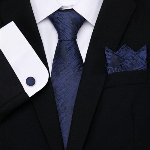 Factory Sale Hot sale Nice Handmade Brand Newest design 100% Silk Tie Handkerchief Cufflink Set Necktie Male Polka dot