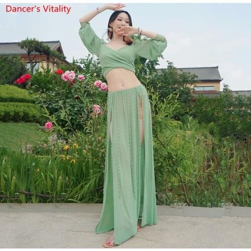 Belly Dance Suit Summer V-Neck Sequins Top Diamond Split Skirt Practice Clothes Set Adult Oriental Dancing Performance Clothing