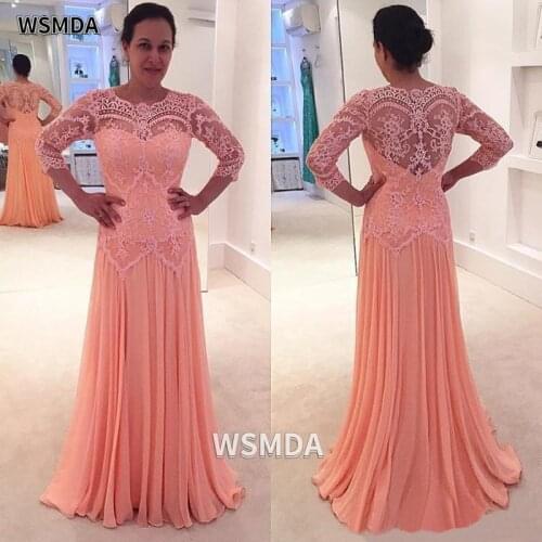 Peach Scoop Neck Zipper A-line Lace Mother of the Bride Dress 3/4 Sleeves Chiffon Formal Gown