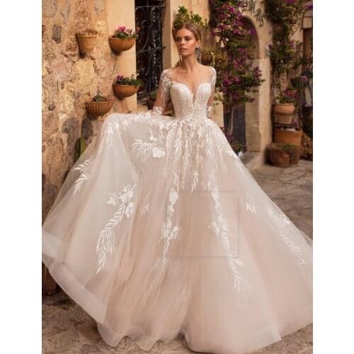 Vintage Round Neckline A-Line Lace Sheer Back Wedding Dresses with Long Sleeves Court Train Bridal Gowns vestidos de novia