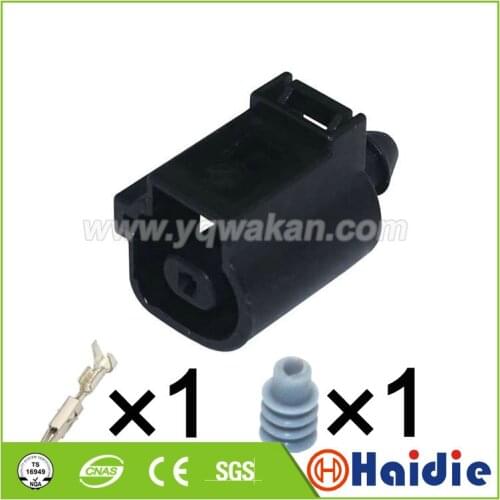 5sets 1pin Auto electrical CC Q7 Engine Oil Pressure Switch horn plug connector 1J0973081
