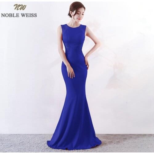 Noble Weiss Fashion Long Dresses