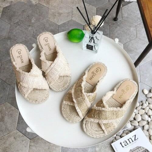 Dropshipping Brand Designer Women Slippers SummerRural Amorous Feelings Woven Straw Sandals Ladies Beach Slippers Zapatos Mujer