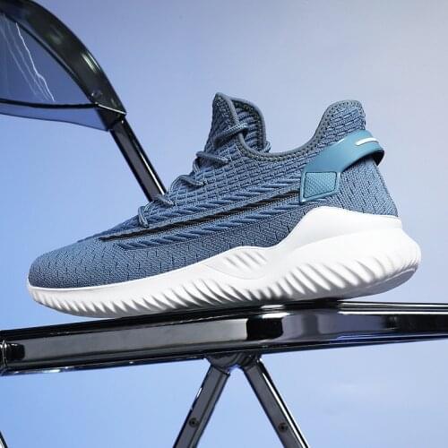 2021 Summer New Large Size Mens Shoes Flying Woven Low-Top Sports Casual Shoes Trend Korean Fashion Running Shoes