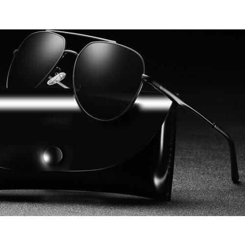 Natuwe&Co Retro Pilot Polarized Sunglasses Men Women Fashion Classic Glasses UV400 Lens