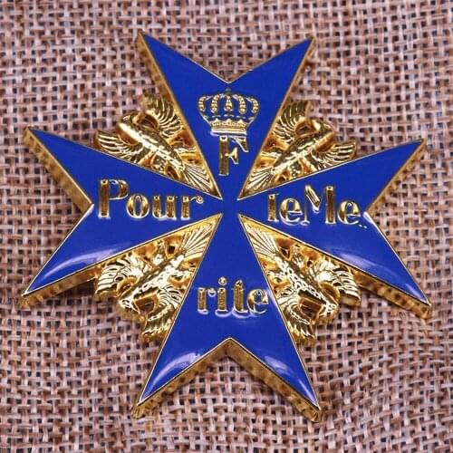 World War I German army blue MAX medal metal pin retro