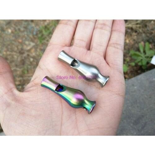 By DHL 200pcs High Decibel Survival Whistle Outdoor Emergency Whistle Titanium Travel Hiking Life-saving Signal Pocket tool