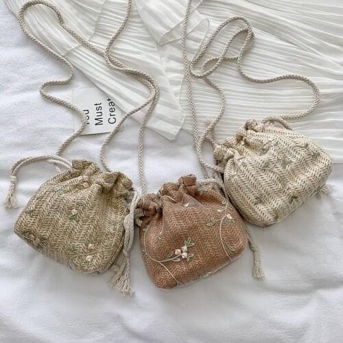Women Knitted Shoulder Bag Embroidered Flowers Ethnic Style Japanese Straw Braid Crossbody Linen Bucket Wallet Khaki Beige