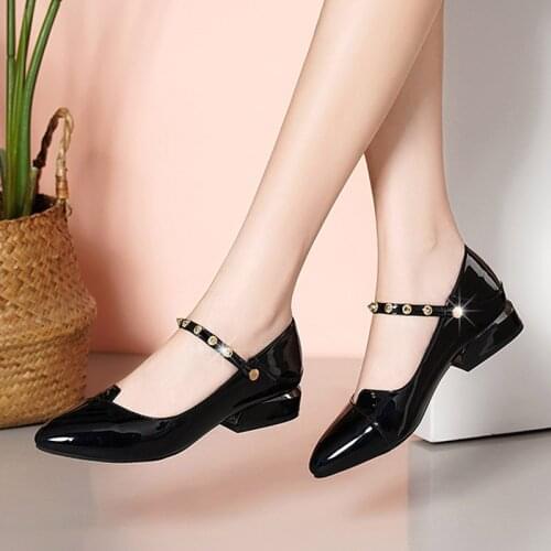 2020 Autumn Women Shoes Patent Leather Dress Shoes Mary Janes Shoes Rivet Pumps Office Low Heels Boat Shoes zapatos mujer 8627L