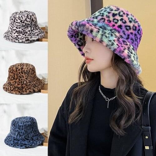 Fashion Colorful Leopard Printed Fisherman Hat Women Female Artificial Fur Bucket Hat Autumn Winter Outdoor Sunscreen Warm Cap