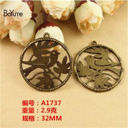BoYuTe (60 Pieces/Lot) 32MM Antique Bronze Plated Zinc Alloy Round Plated Bird Charms Pendant Diy Jewelry Findings Components