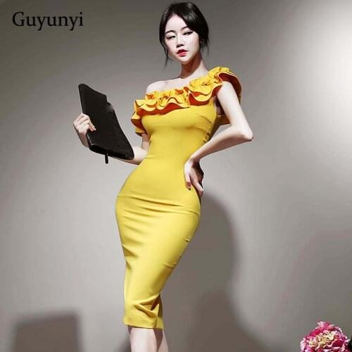 Yellow Sexy Nightclub Dress 2021 Summer High Waist Slash Neck Ruffles Off The Shoulder Temperament Elegant Party Dress Women