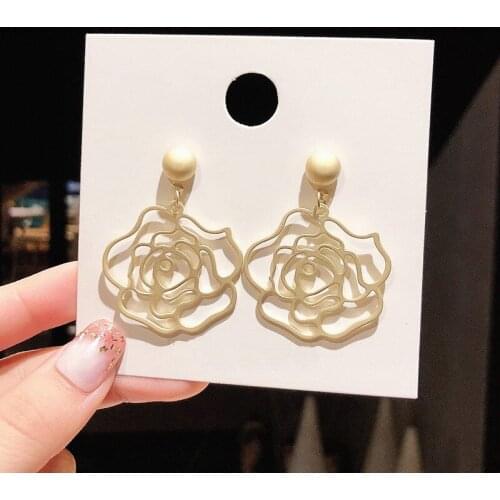 Retro Flower Copper Drop Earrings for Women Female Korean Simple Hollow Rose Earrings 2021 Trendy Jewelry