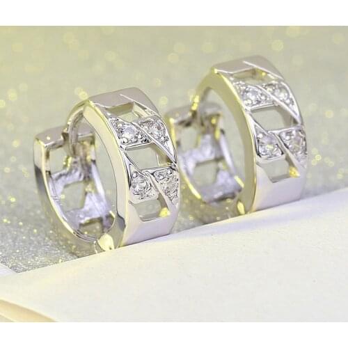 2 color Cute Romantic Style Earrings Plata color Jewelry Paved with AAA Cubic Zircon Stud Earrings for Women ed288