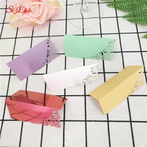 100pcs Wedding Laser Cut Party Favor Decor Place Cards Love Heart Hollow Out Butterfly Table Name Wedding Supplies 6ZSH870-100