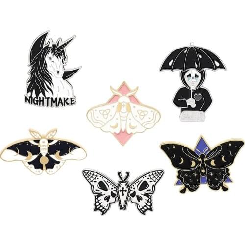 Black white skull Butterfly Enamel Brooch Horse Umbrella skeleton ghost heart moon Coffin moth Lapel PinGothic badge jewelry