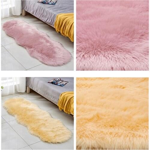 Non-Slip Floor Mats Blankets Artificial Fur Sheepskin Carpets Soft And Fluffy Carpets Used For Bedroom Sofa Floors (75 x 120 CM)