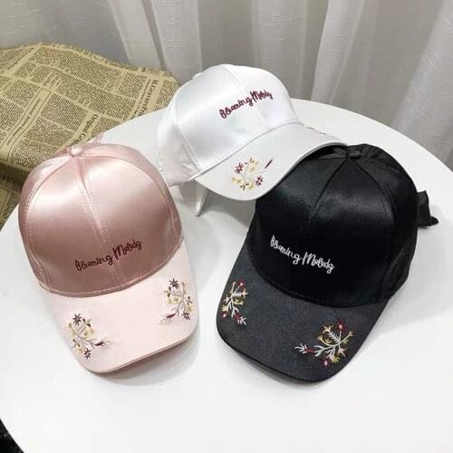 Women Peaked Cap All-Match Satin Embroidery Flower Bows Adjust The Hat Circumference Outdoor Sun Protection