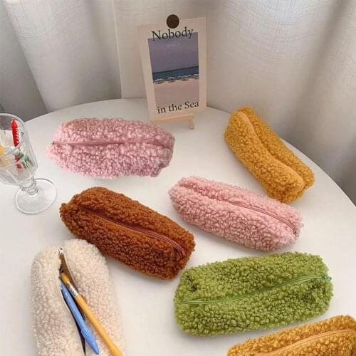 Lambswool Pencil Cases Korean Pen Pouch Plush Kawaii Zipper Bags Pencil Box Womens Cosmetic Bag Office Stationery Organizer
