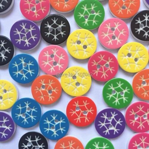 100pcs Mixed Colors Snowflake Pattern Resin 13mm 2 Holes Round Buttons Sewing Accessories Crafts Embellishments